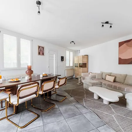 3 Proche Paris Romainville